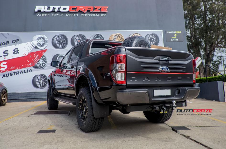 FORD RANGER HOSS XD II SATIN BLACK DARK TINT